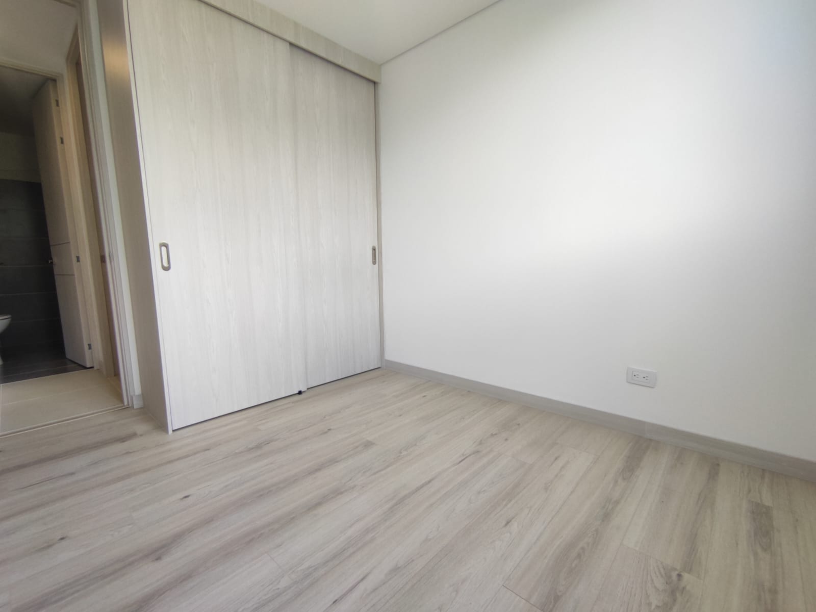 Apartamento para la venta en La Estrella para estrenar