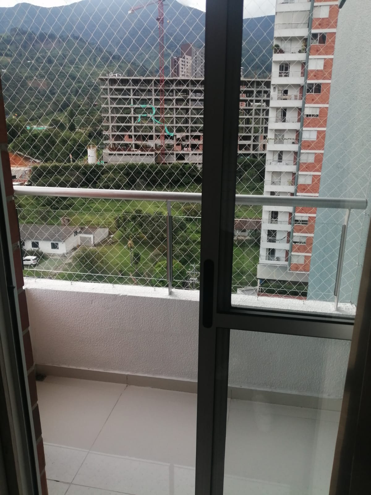 Apartamento para venta en la Estrella sector La Aldea