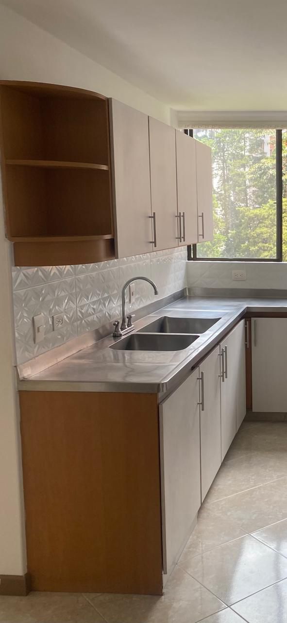 Apartamento para arriendo en el Poblado Medellín