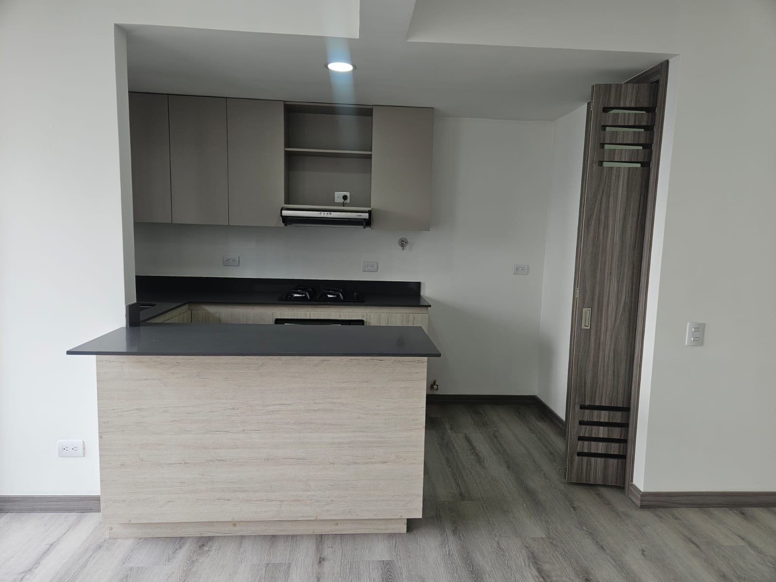 Apartamento para estrenar en arriendo en Las Palmas Medellín