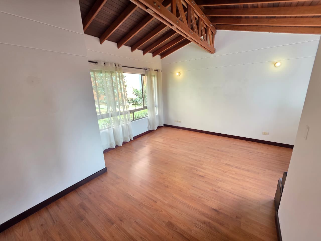 Casa en venta en sabaneta san remo