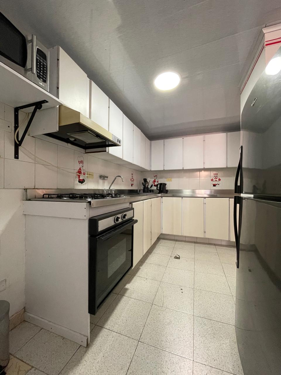 Apartamento amoblado para arriendo en Laureles Medellín
