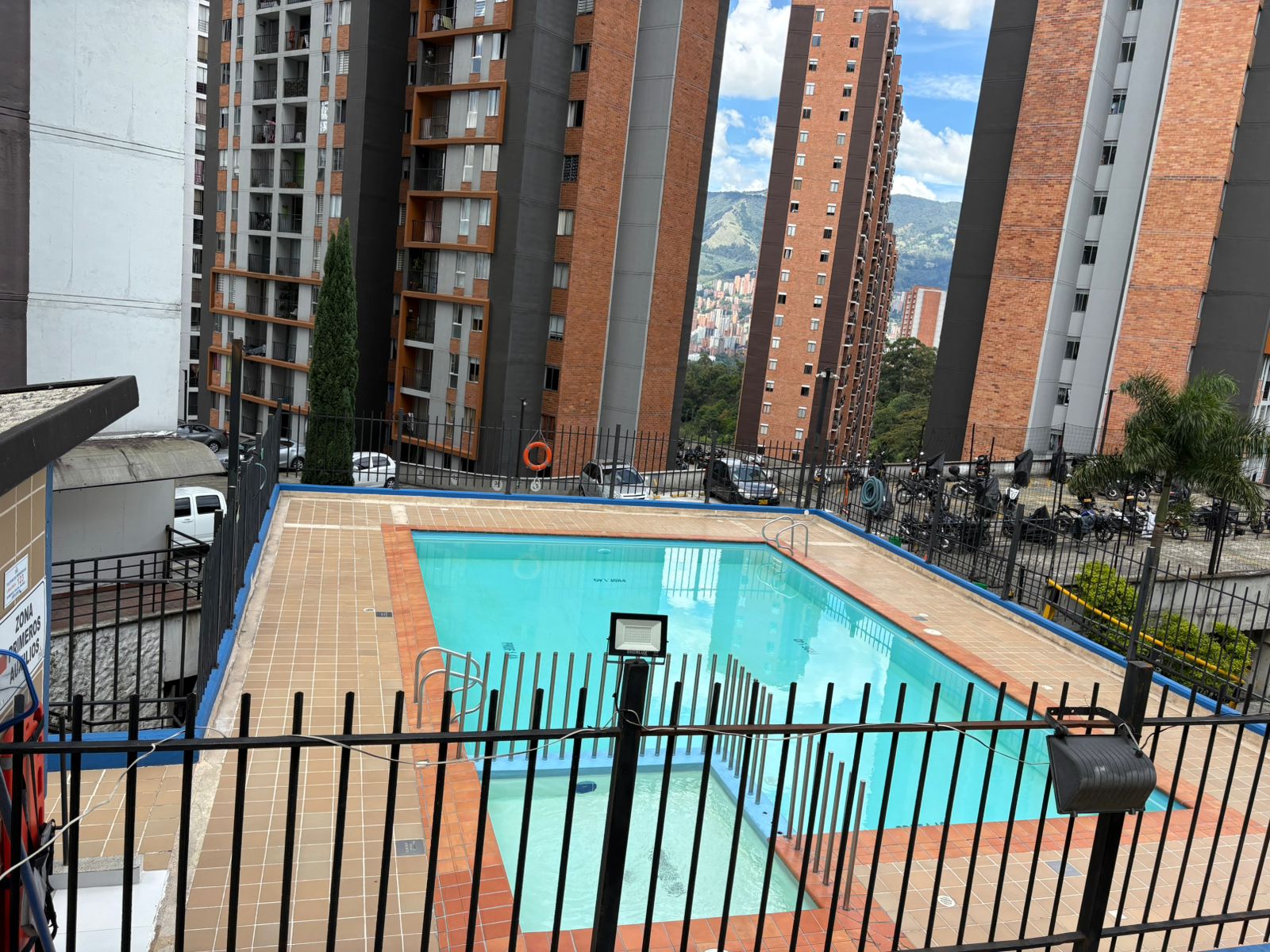 Apartamento para venta en Medellín Rodeo Alto
