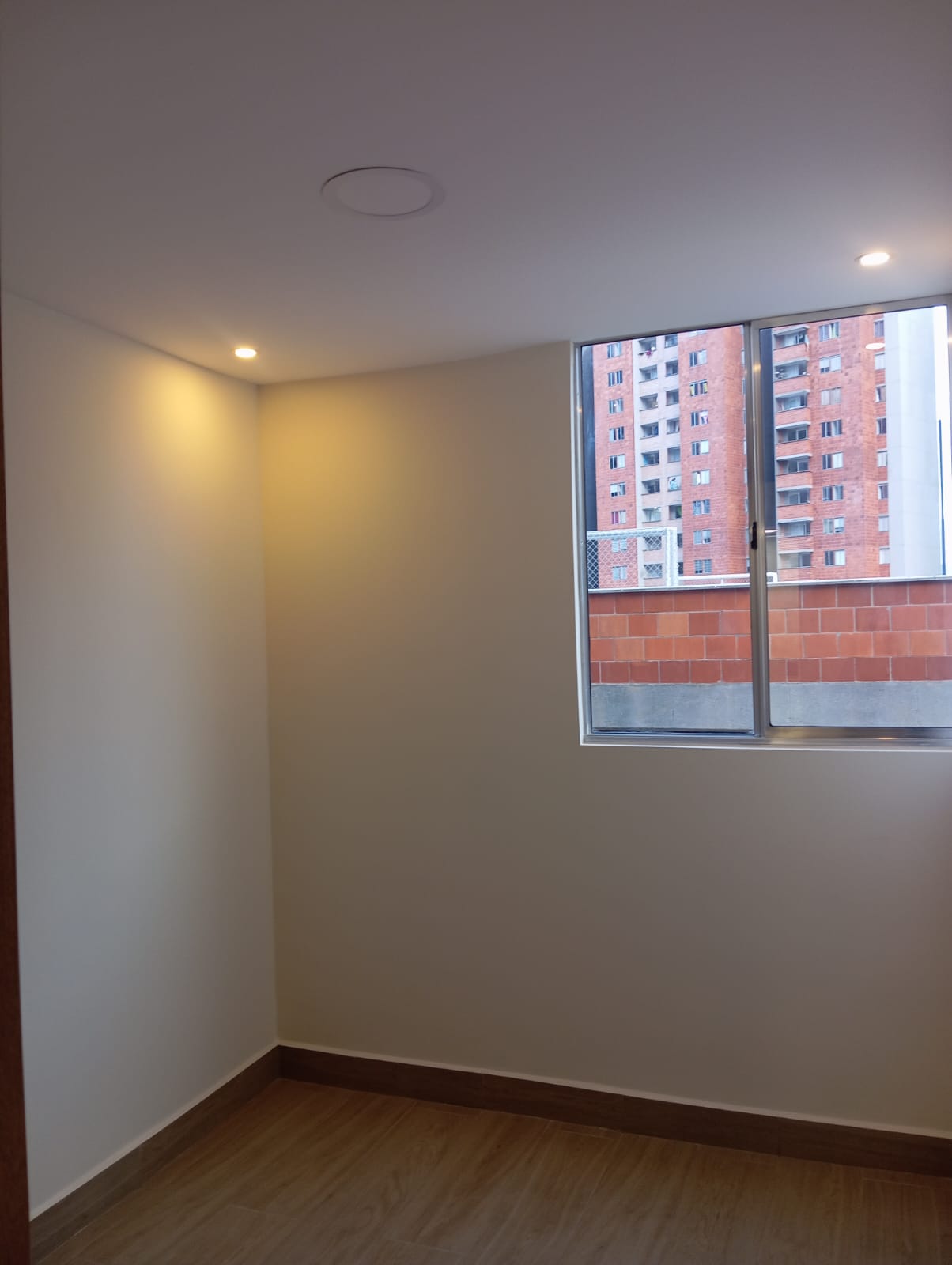 Apartamento en venta en Robledo Pajarito Sector Las Lunas