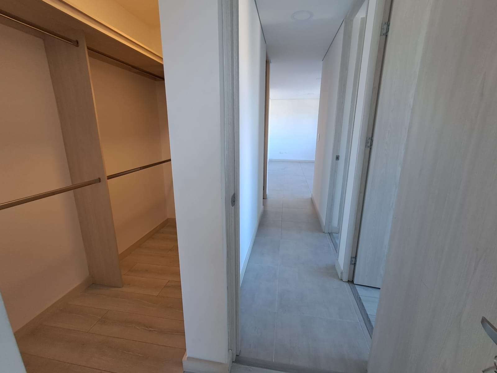 Apartamento en venta en Los Colores   Medellín
