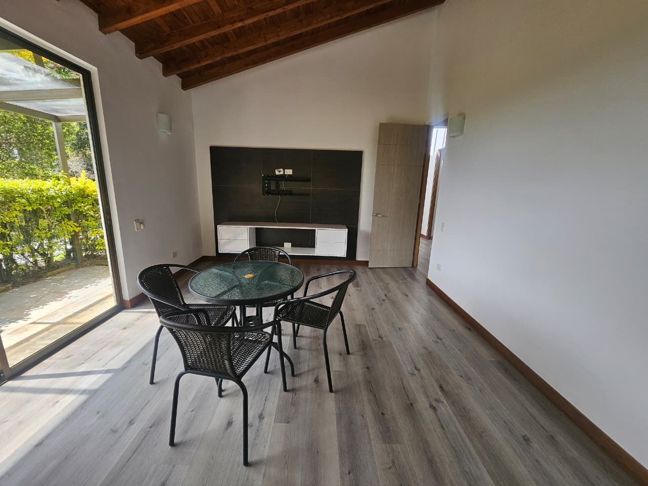 Casa para arriendo en Envigado Loma del Escobero