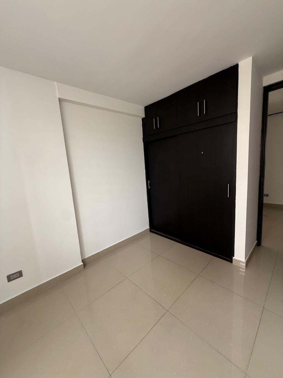 Venta de apartamento en Loma de Los Bernal  Medellin