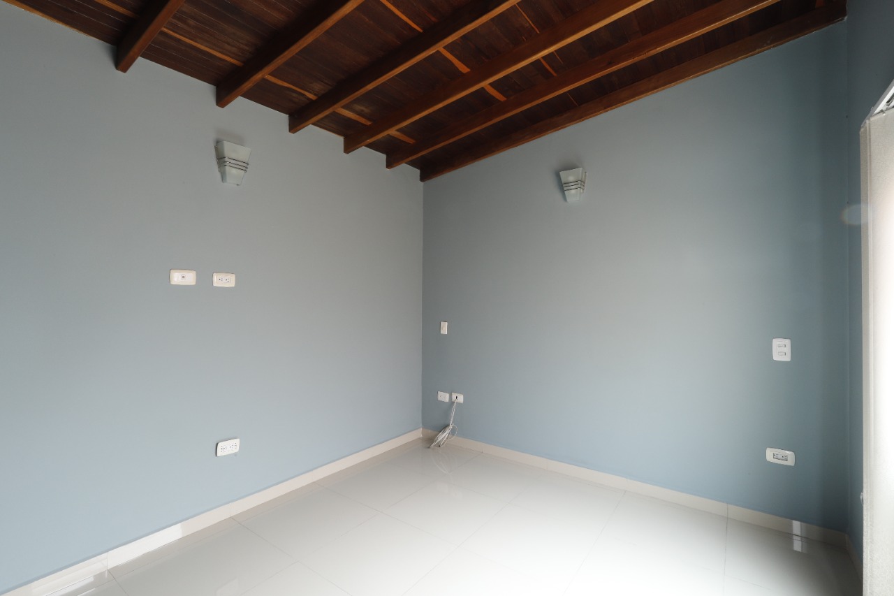 Apartamento duplex en venta en Laureles