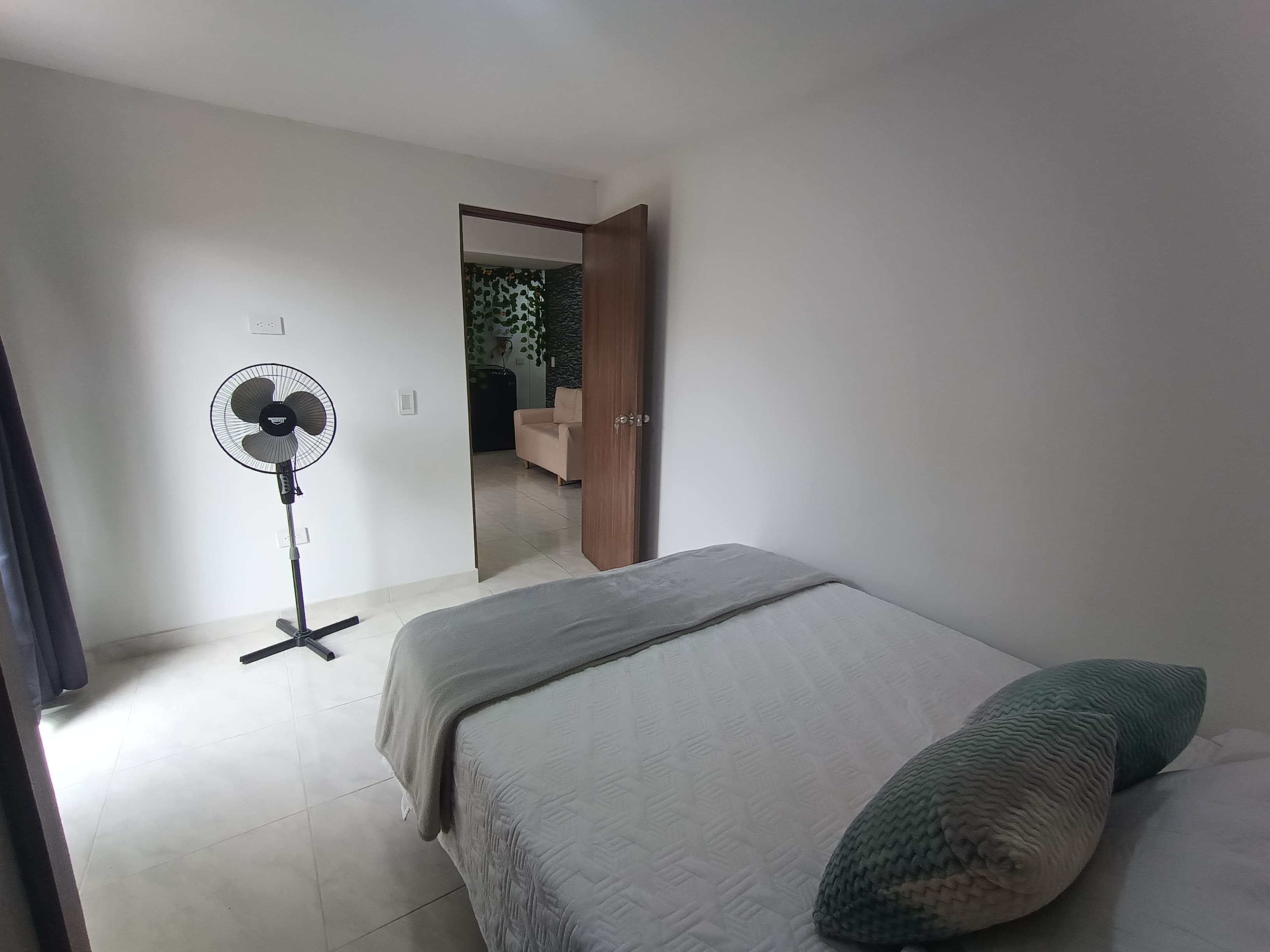 APARTAMENTO AMOBLADO PARA ARRIENDO EN EL BARRIO SANTA FE