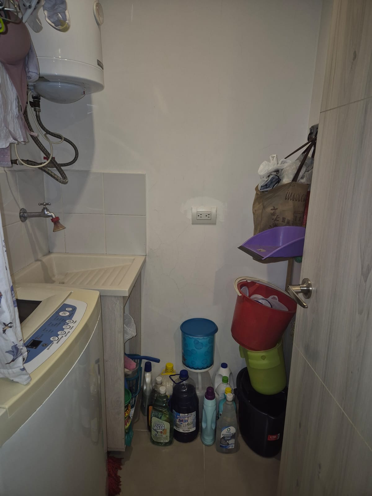 Apartamento para venta en Loma De Los Bernal