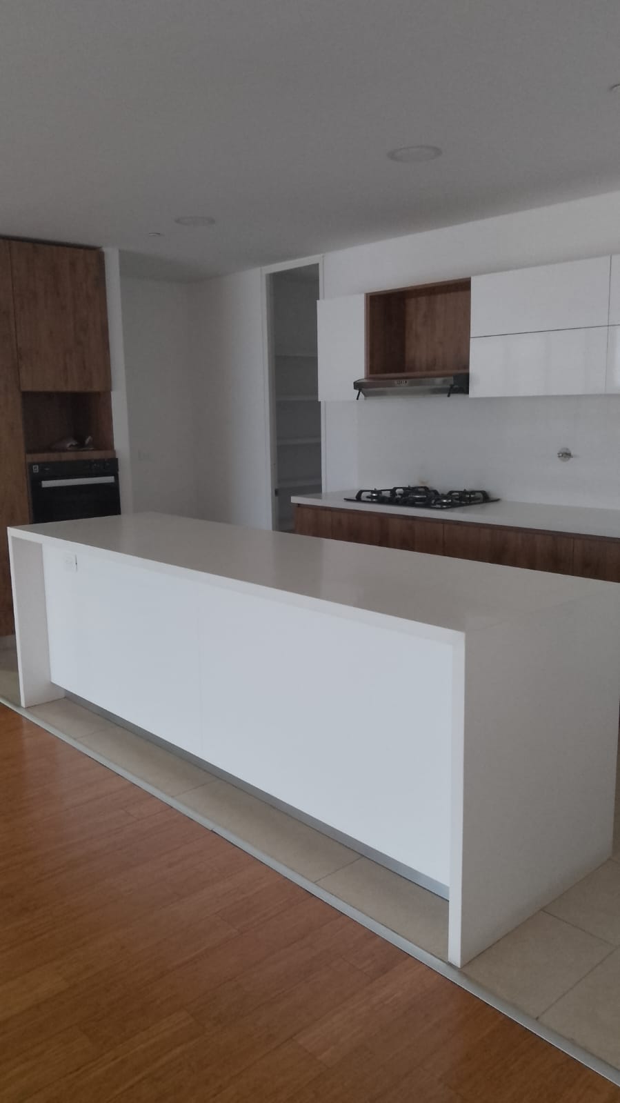 Apartamento en Venta en El Poblado Medellin Zona Plana