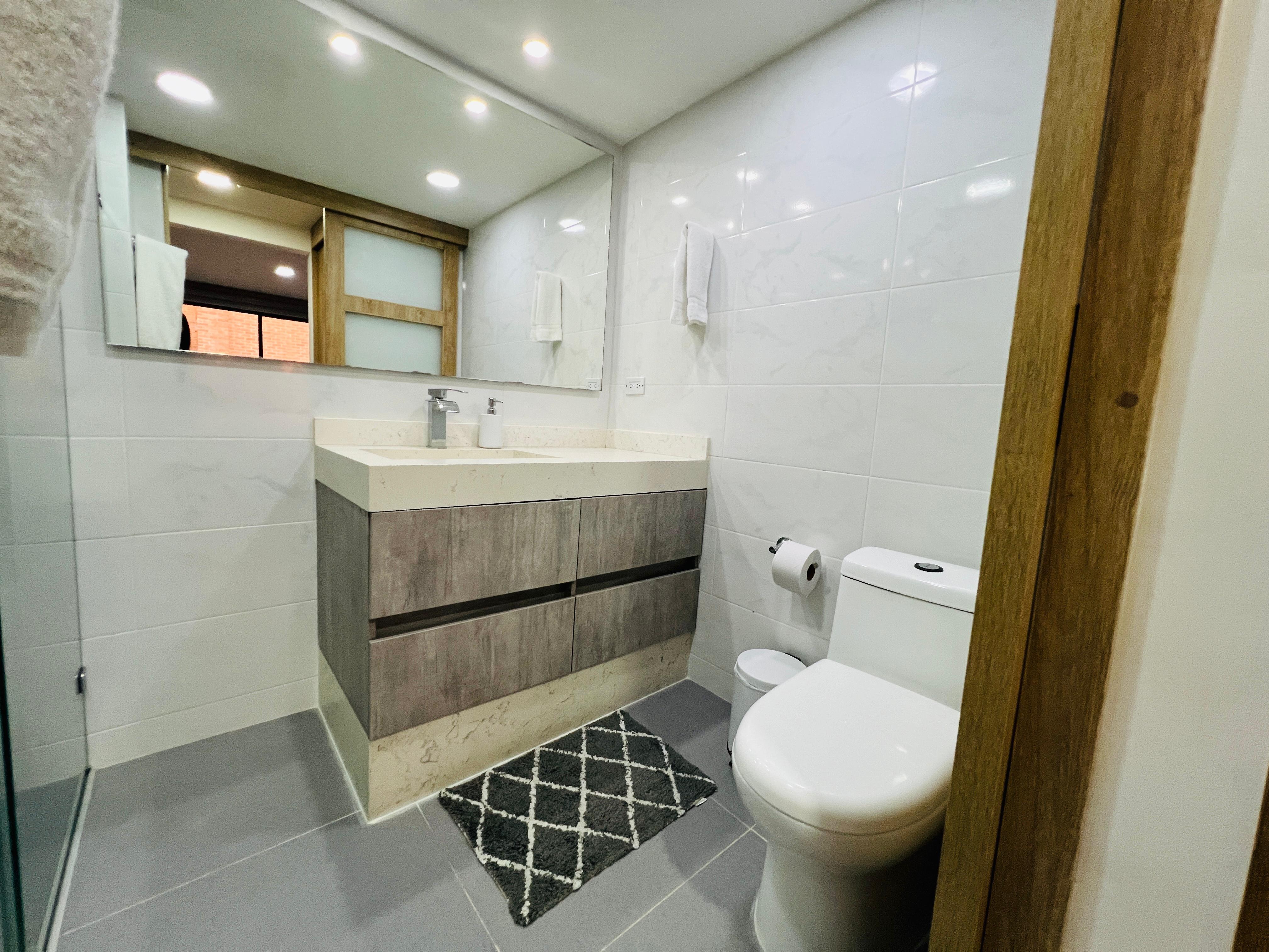 Apartamento amoblado en venta Castropol el Poblado