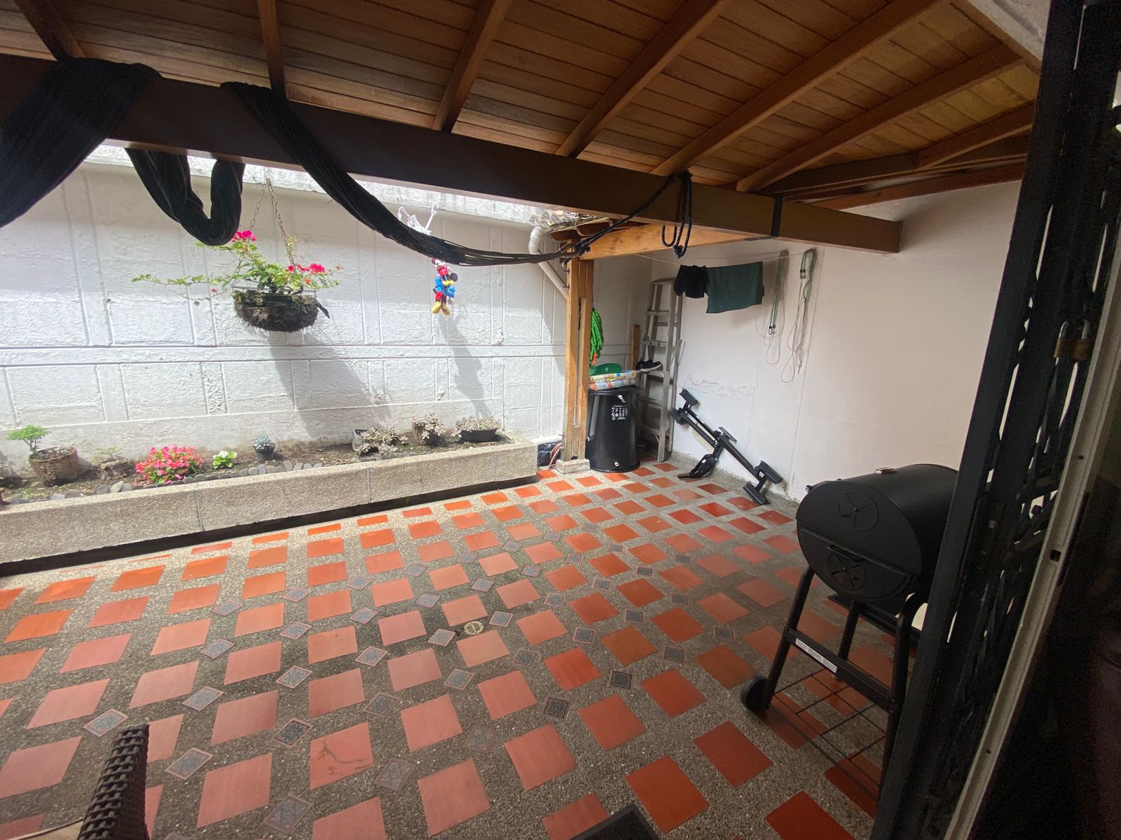 Casa para la Venta en Loma de los Bernal Medellin