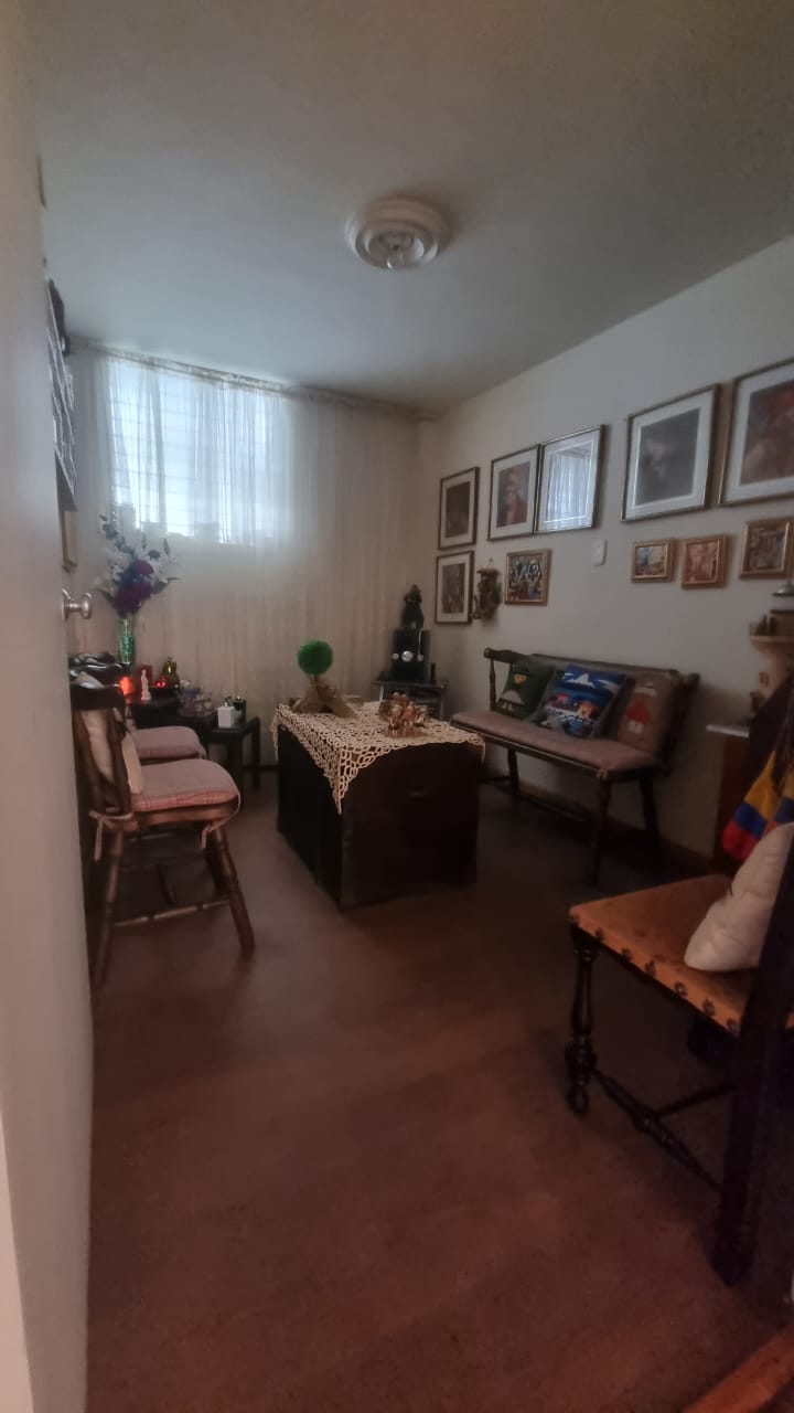 APARTAMENTO EN VENTA LAURELES, MEDELLIN