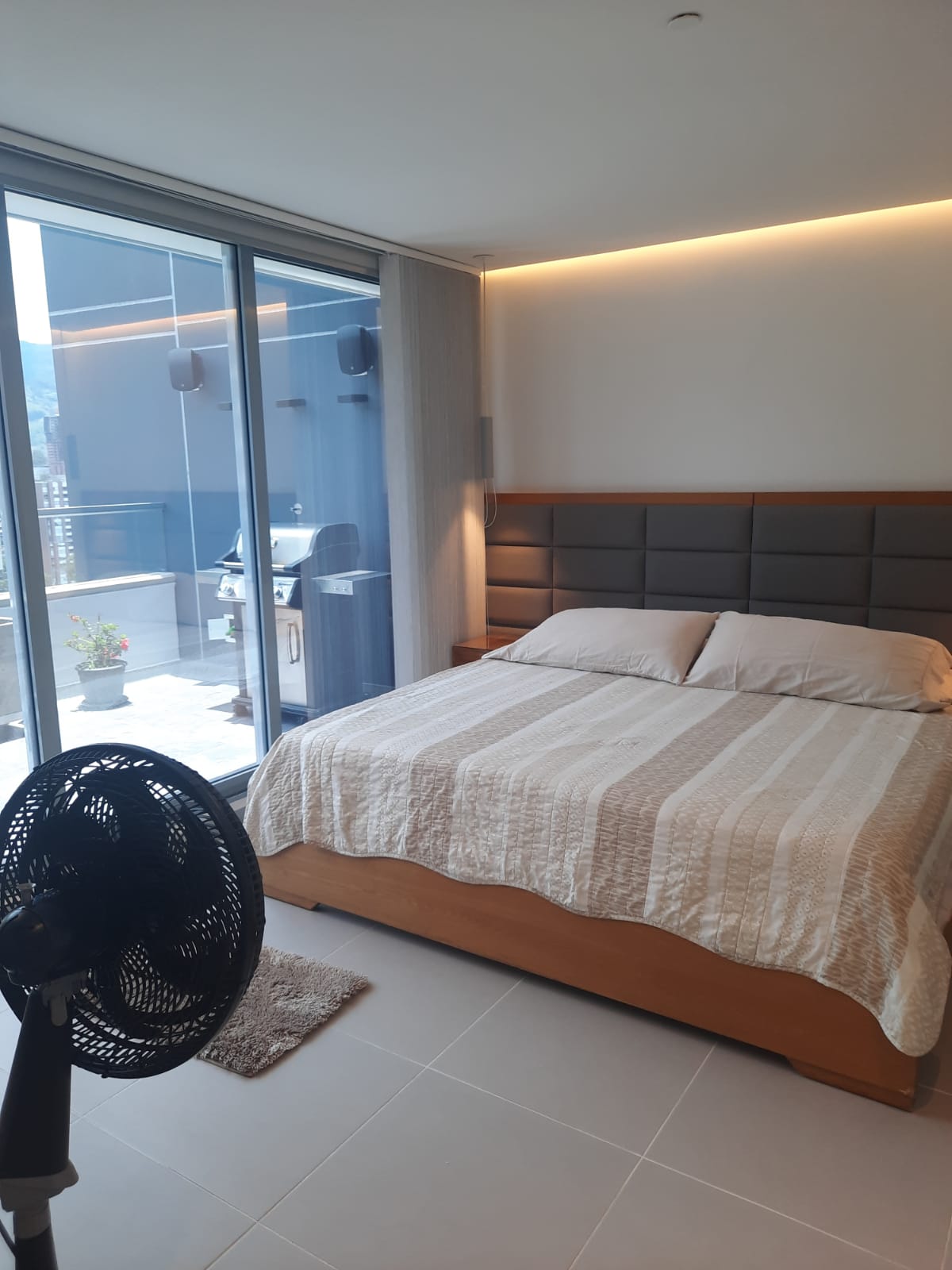 Penthause Duplex en venta en Envigado sector los Mesa