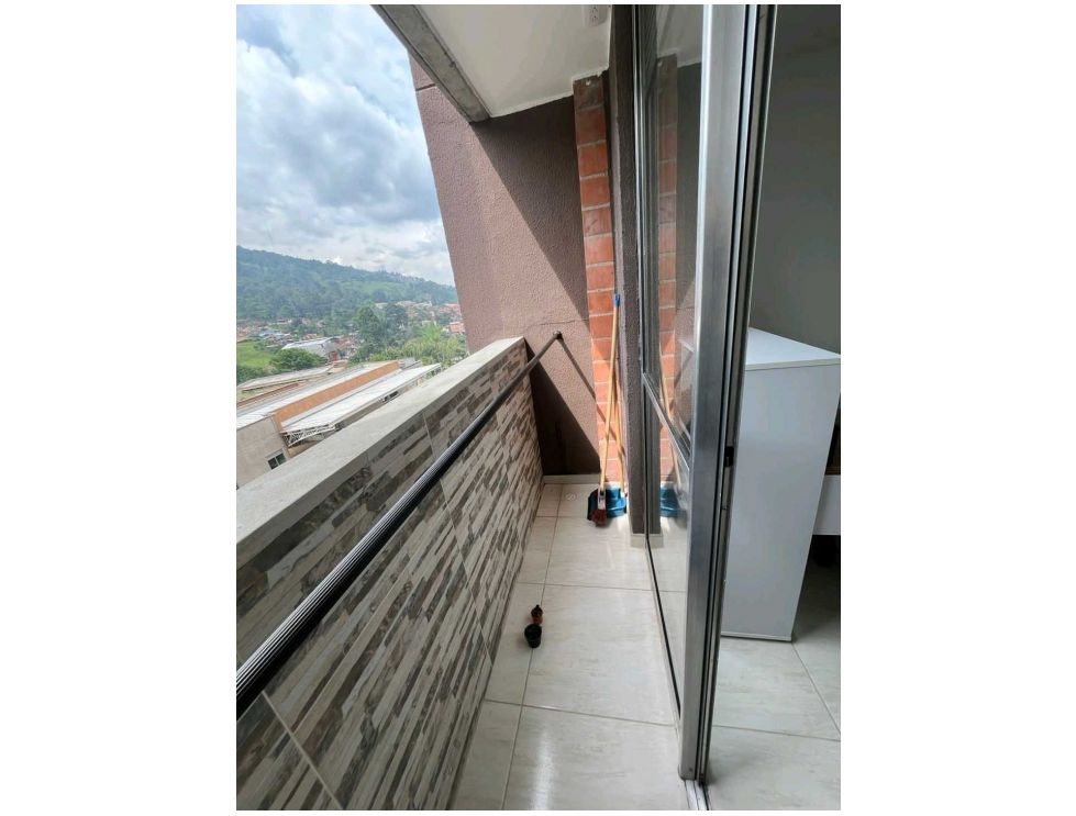 Apartamento en venta en Robledo Pajarito - Las Lunas