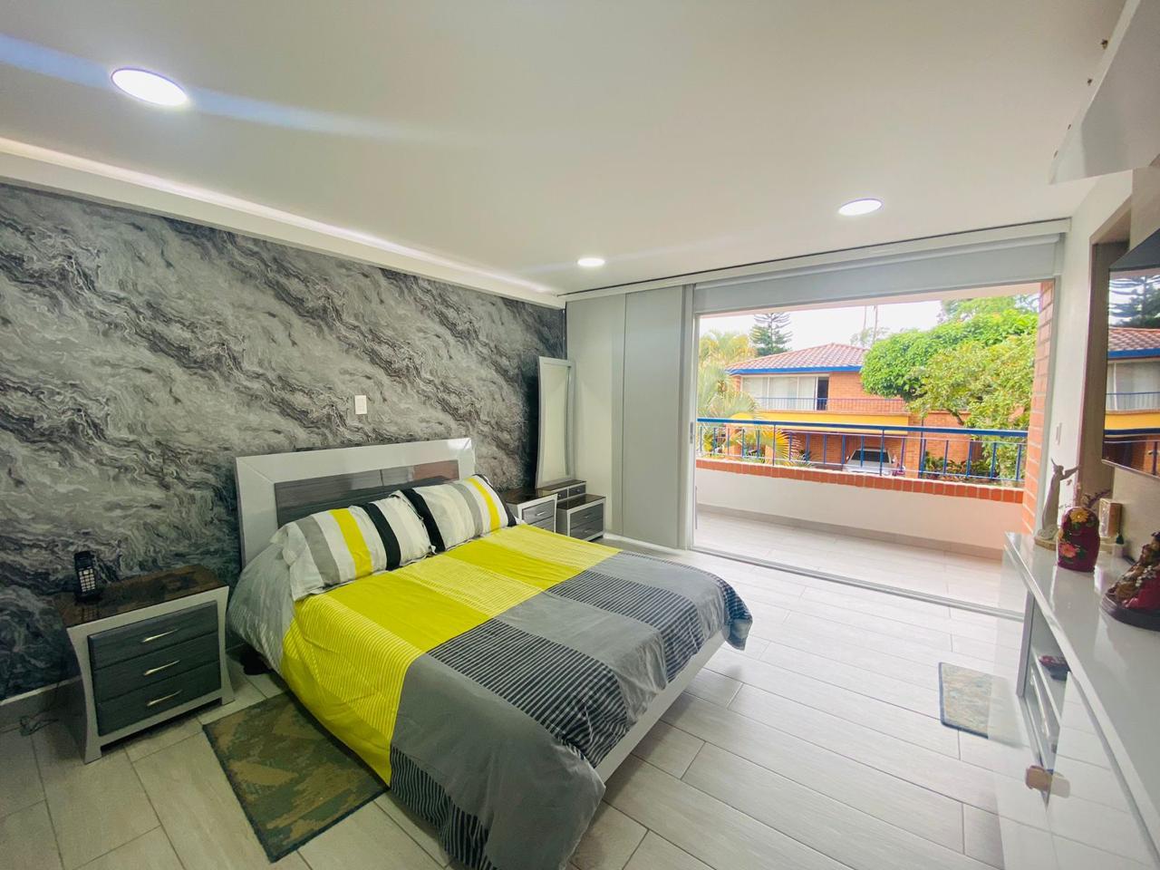 Venta de Casa en la Estrella- Suramerica