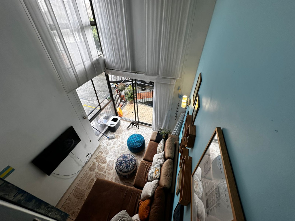 Apartamento duplex en venta en Castropol Medellin