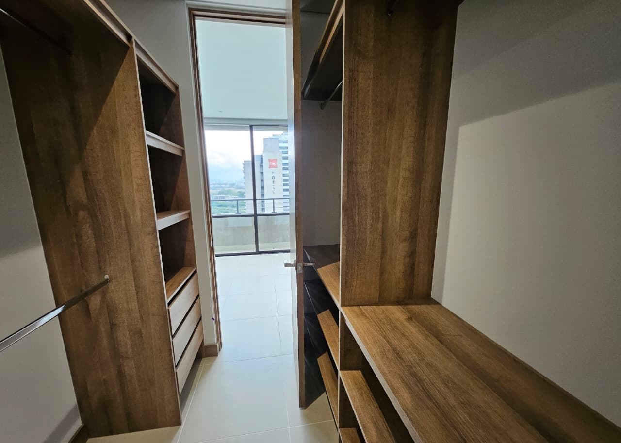 Apartaestudio para estrenar en arriendo Ciudad del Río El Poblado