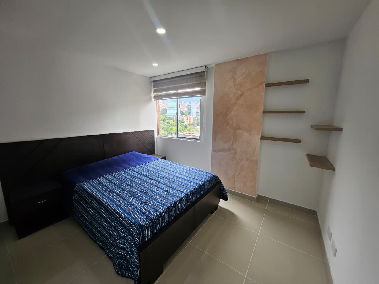 Apartamento amoblado en arriendo en Ciudad del Río El Poblado