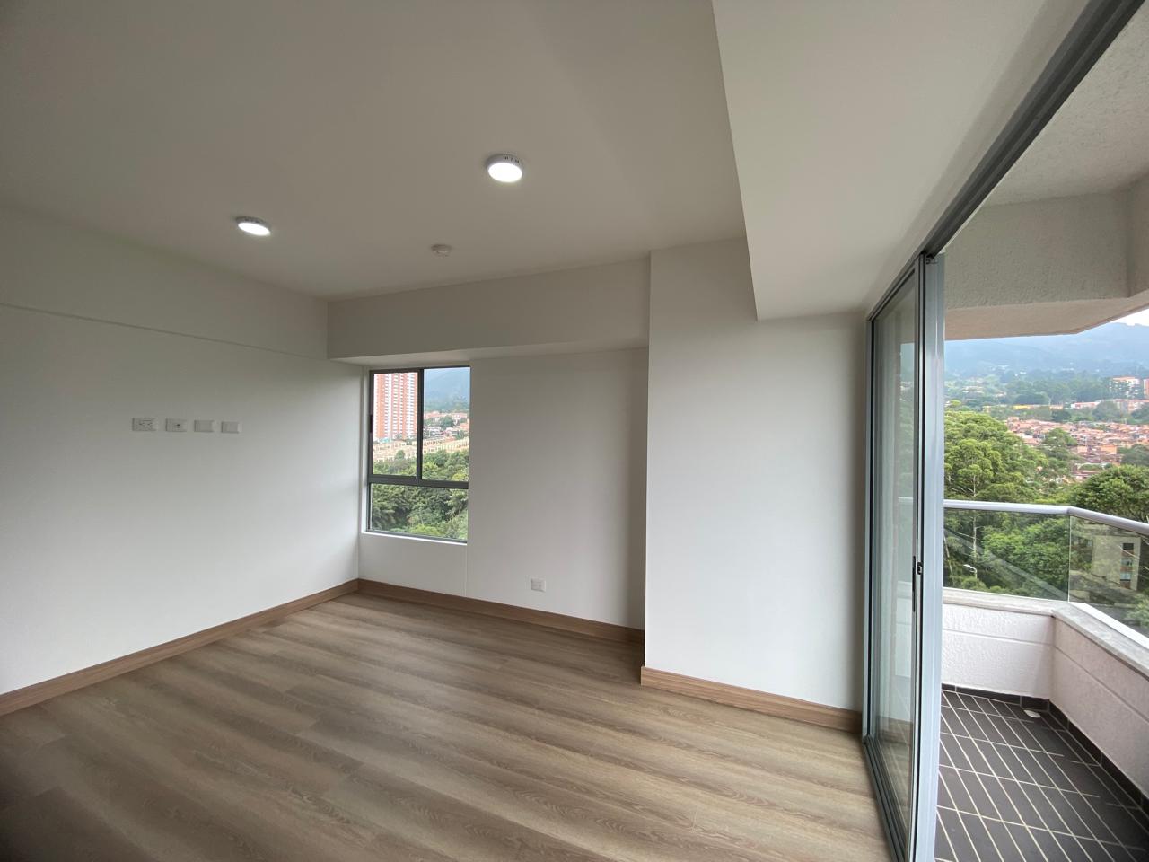 Apartamento en venta en la estrella toledo