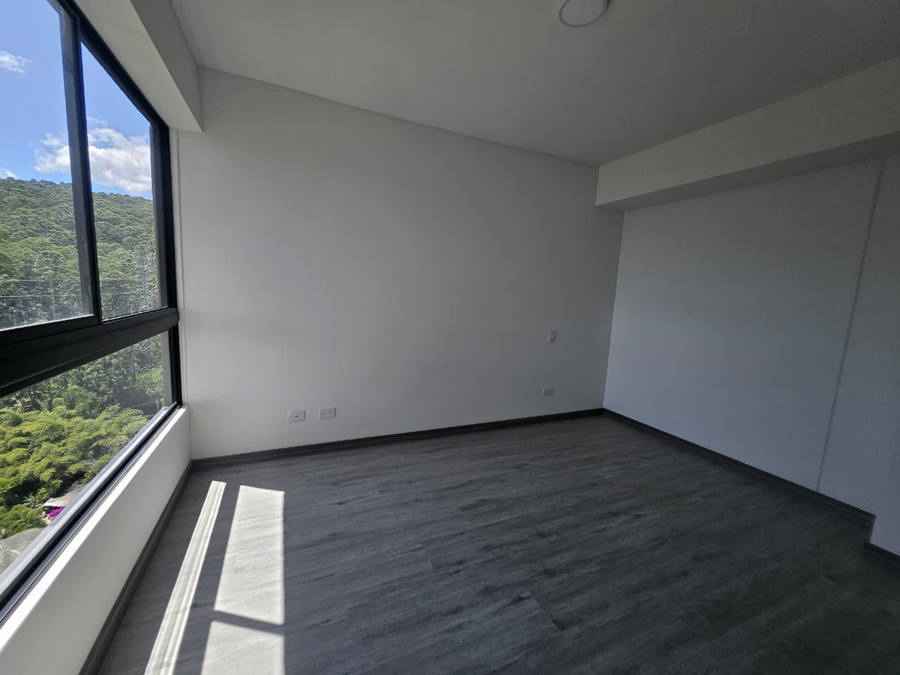 Apartamento para estrenar en venta en Las Palmas Medellín