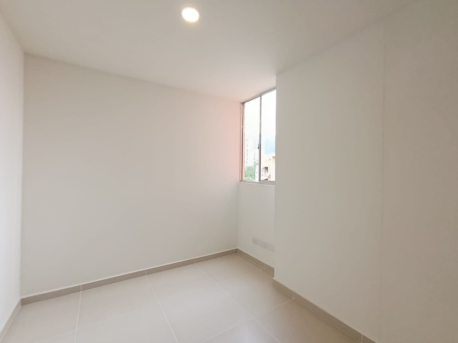 Arriendo apartamento Envigado Camino Verde para estrenar