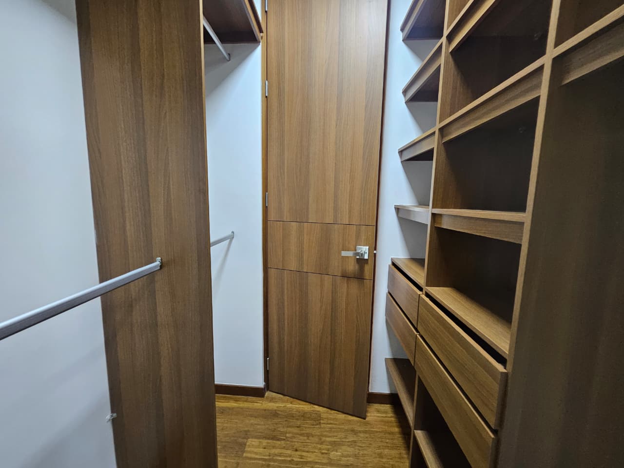 Apartaestudio para arriendo en El Tesoro Poblado