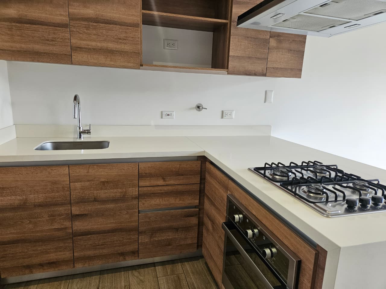 Apartaestudio para arriendo en Ciudad del Río El Poblado