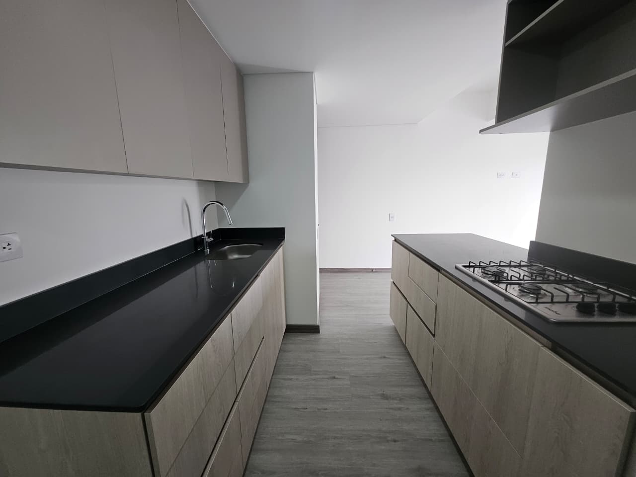 Apartaestudio para estrenar en arriendo en Las Palmas Medellín