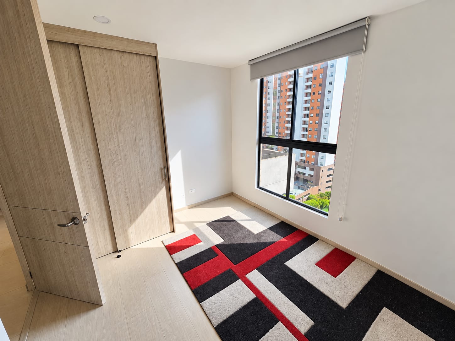 Apartamento en venta Alto Las Flores Sabaneta parqueadero lineal
