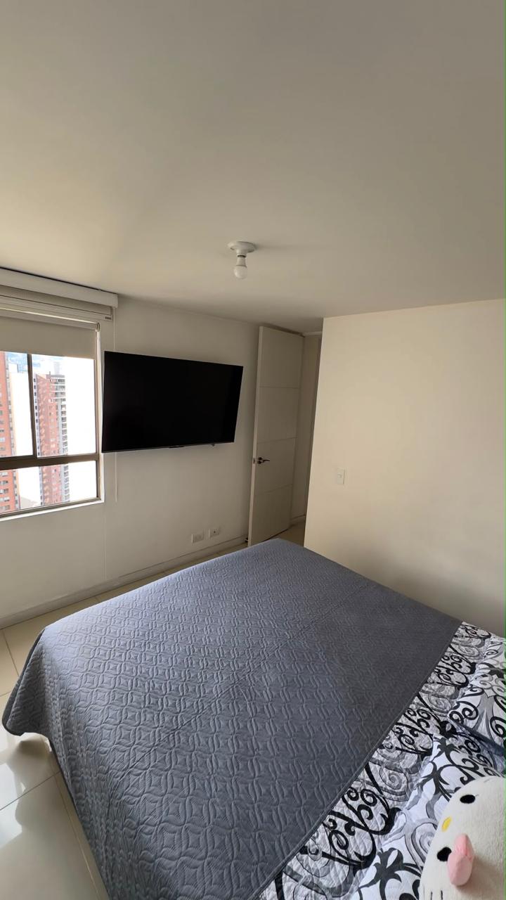 Apartamento en venta Medellín Loma de Los Bernal