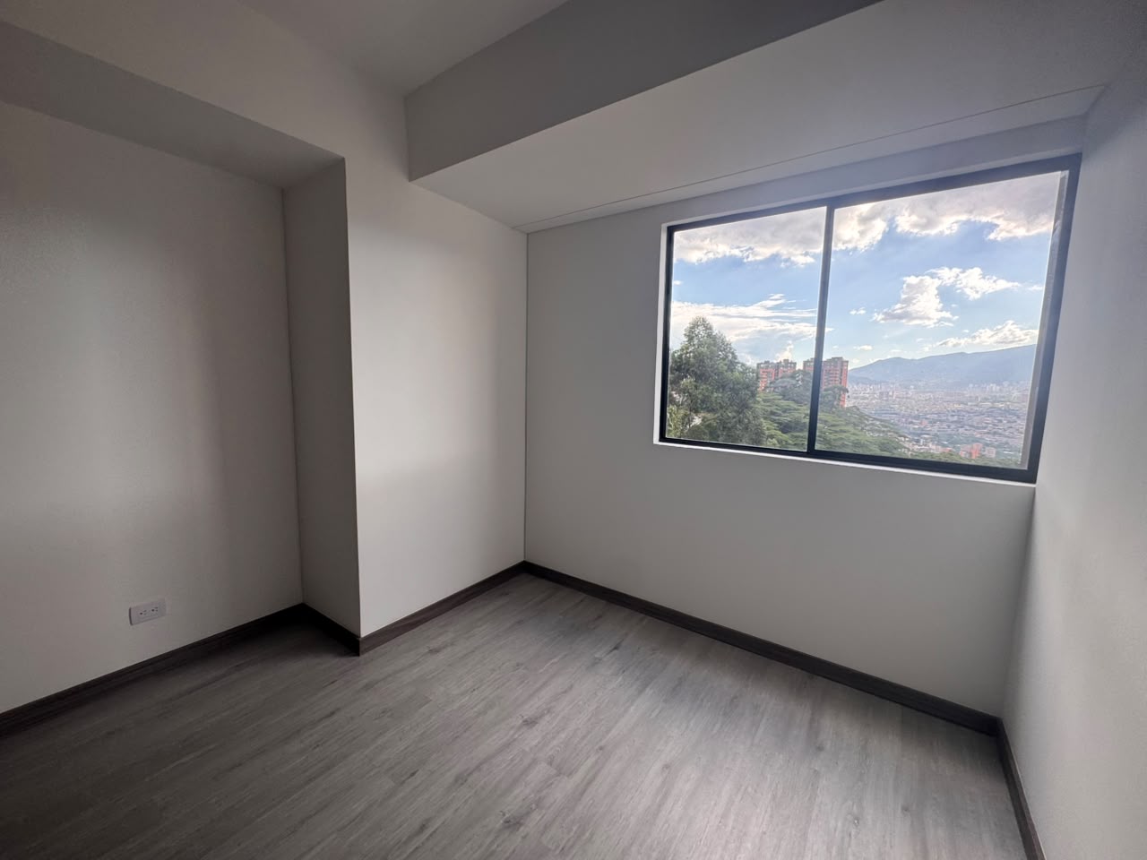 Apartamento para estrenar en arriendo en Las Palmas Medellín