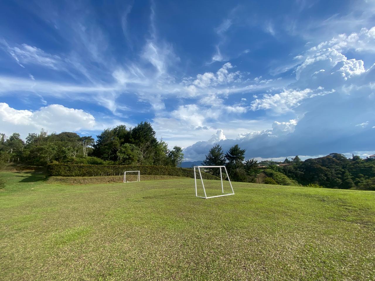 Venta de casa campestre en Marinilla Vereda Las Mercedes