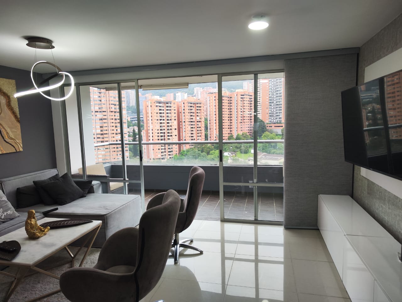 Apartamento amoblado para la venta- Poblado los Balsos Medellín