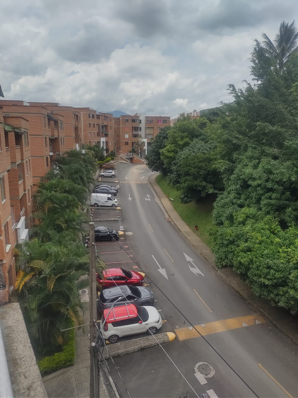 Apartamento en Venta Medellin Loma de los Bernal
