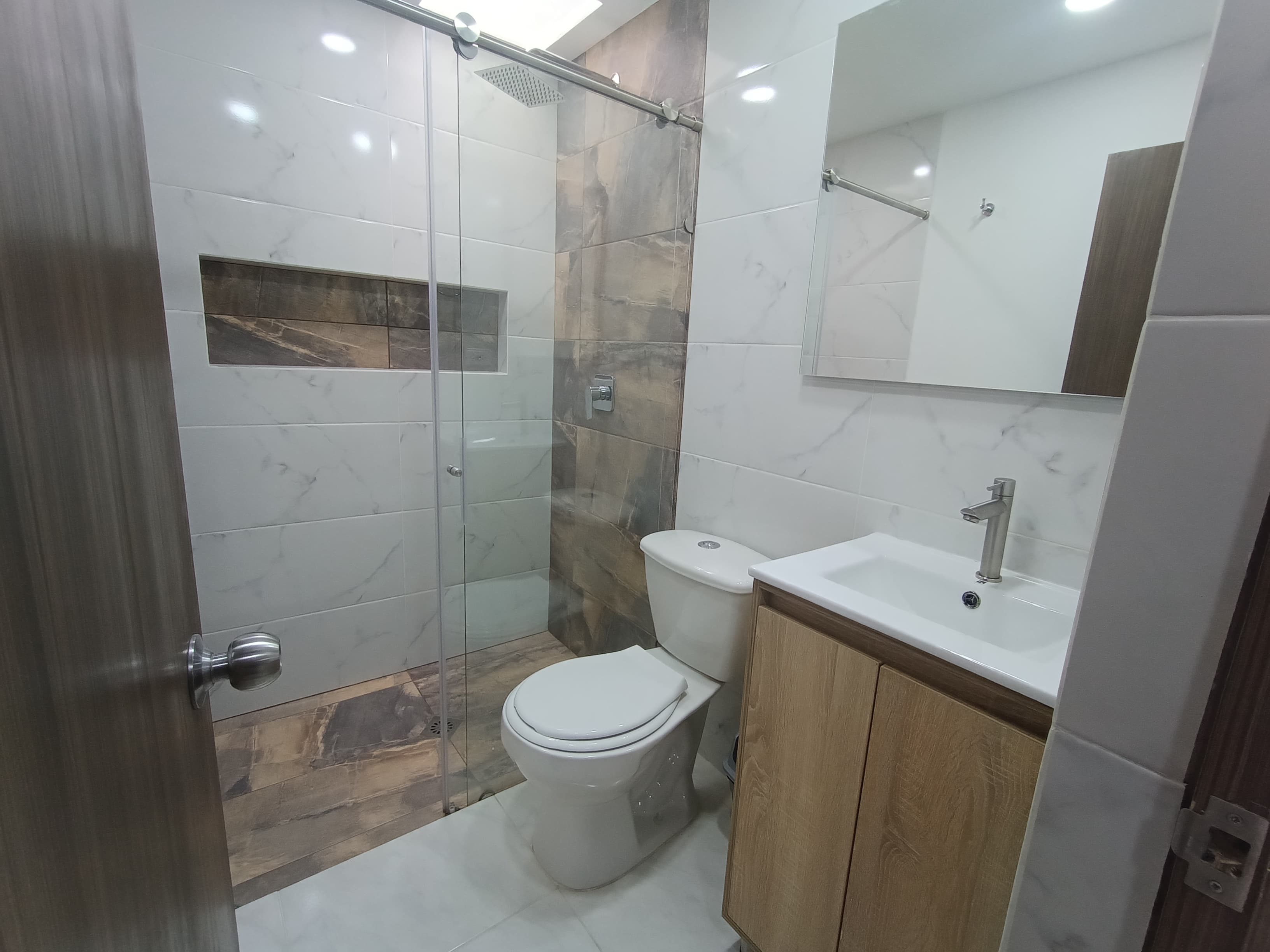 APARTAMENTO AMOBLADO PARA ARRIENDO EN EL BARRIO SANTA FE