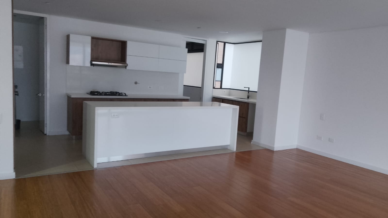 Apartamento en Venta en El Poblado Medellin Zona Plana