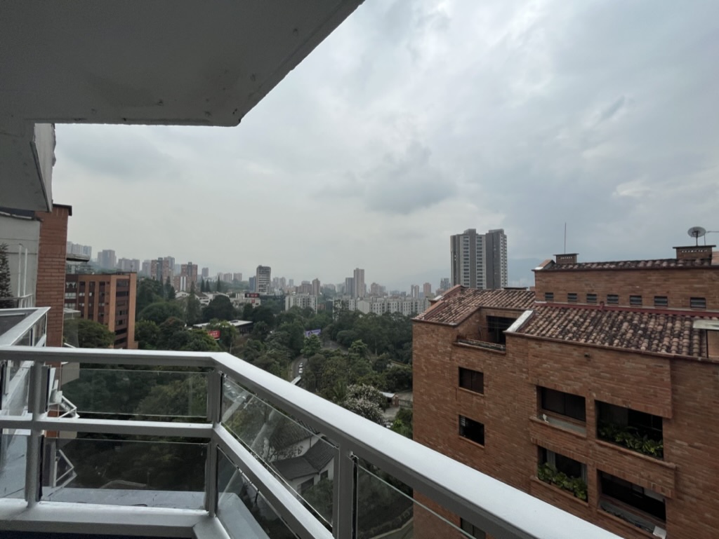 Penthouse dúplex para la venta en El Poblado El Tesoro