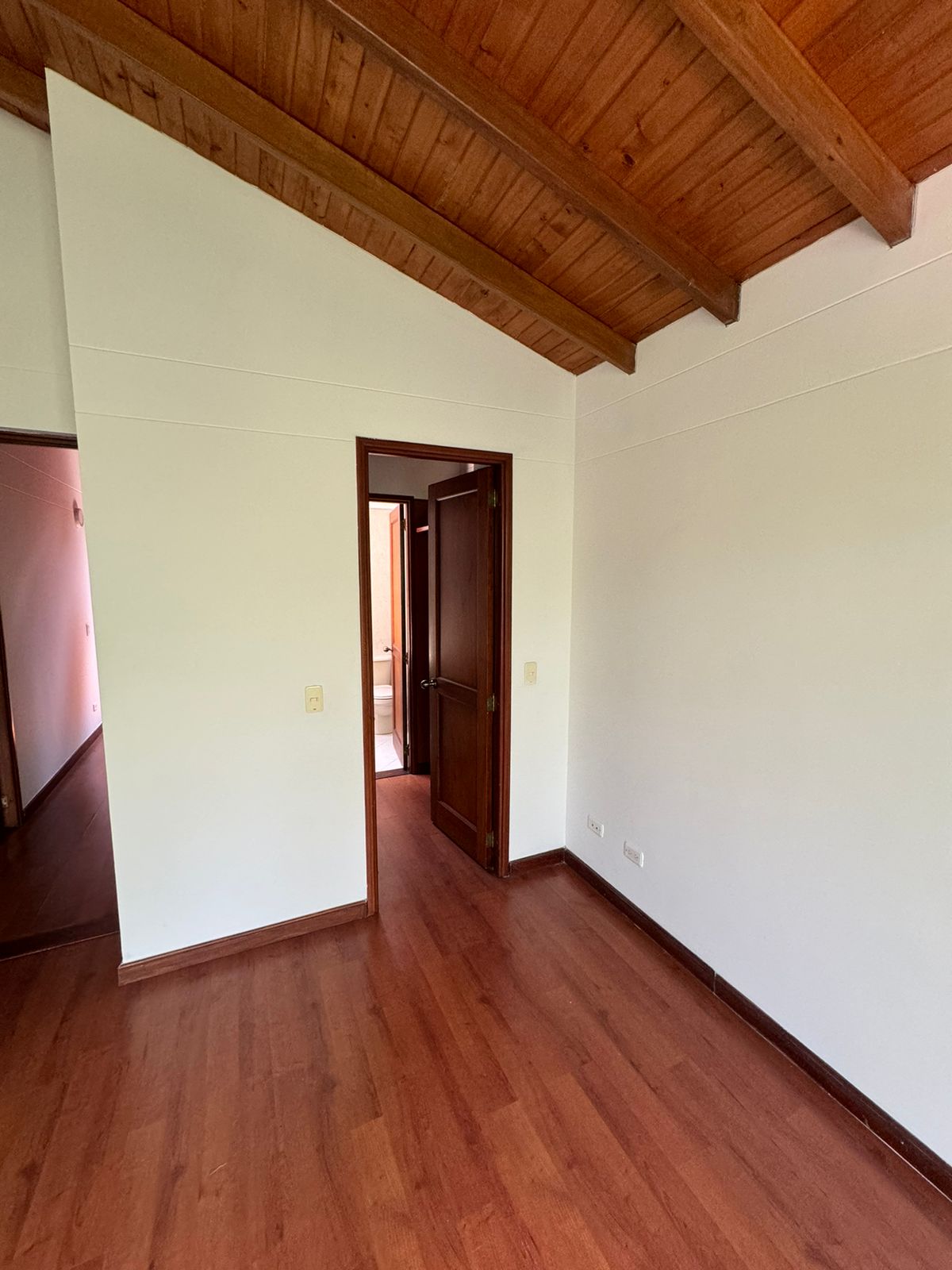 Casa en venta en Envigado Loma del Chocho