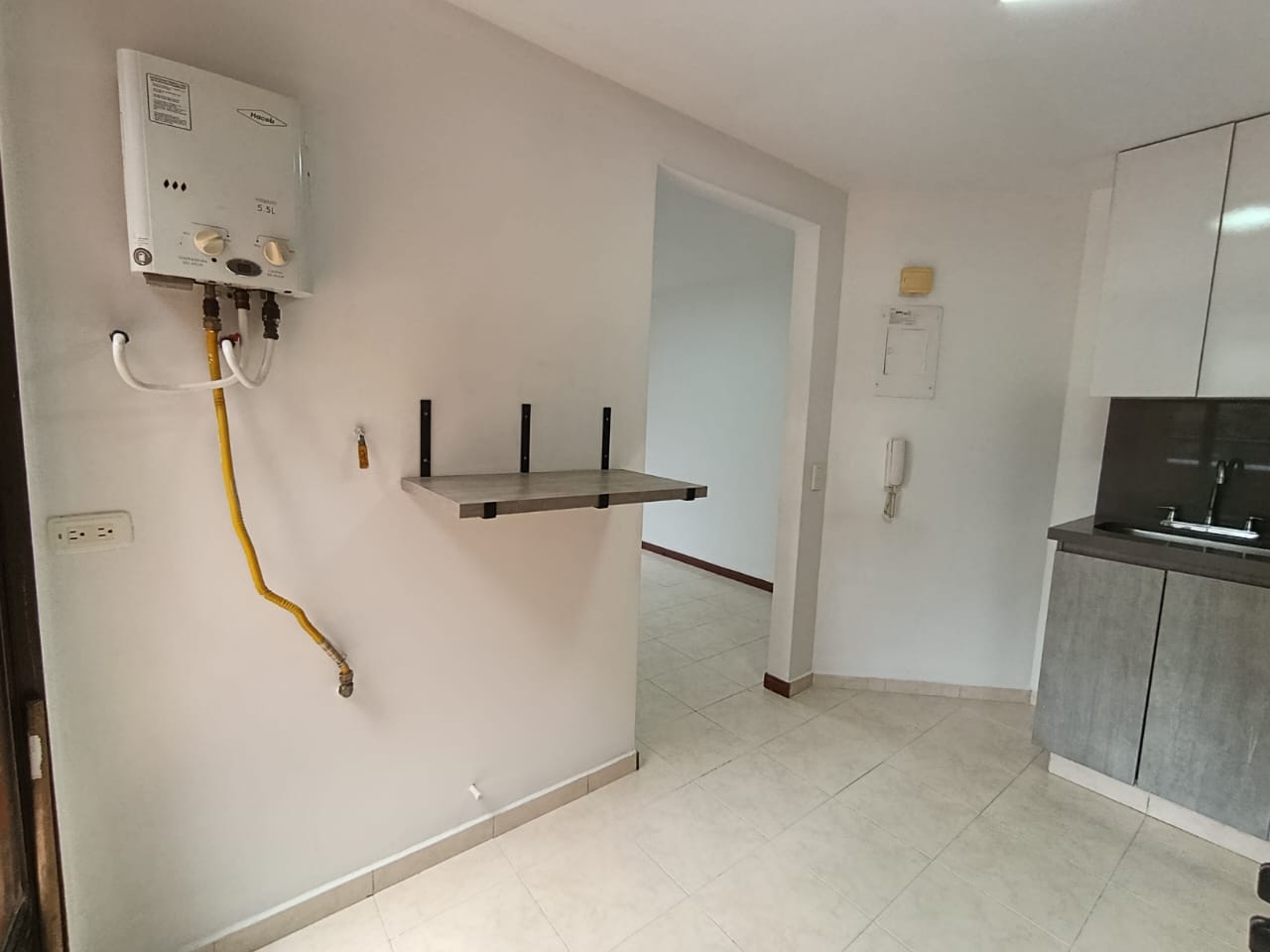 Arriendo apartamento en La Loma de Los Bernal