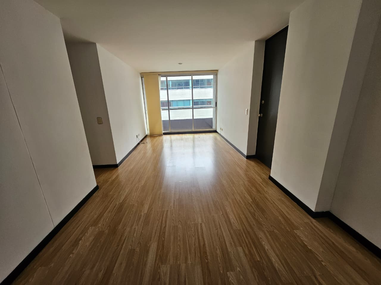 Apartamento en venta en Ciudad del Río - Poblado, Medellín