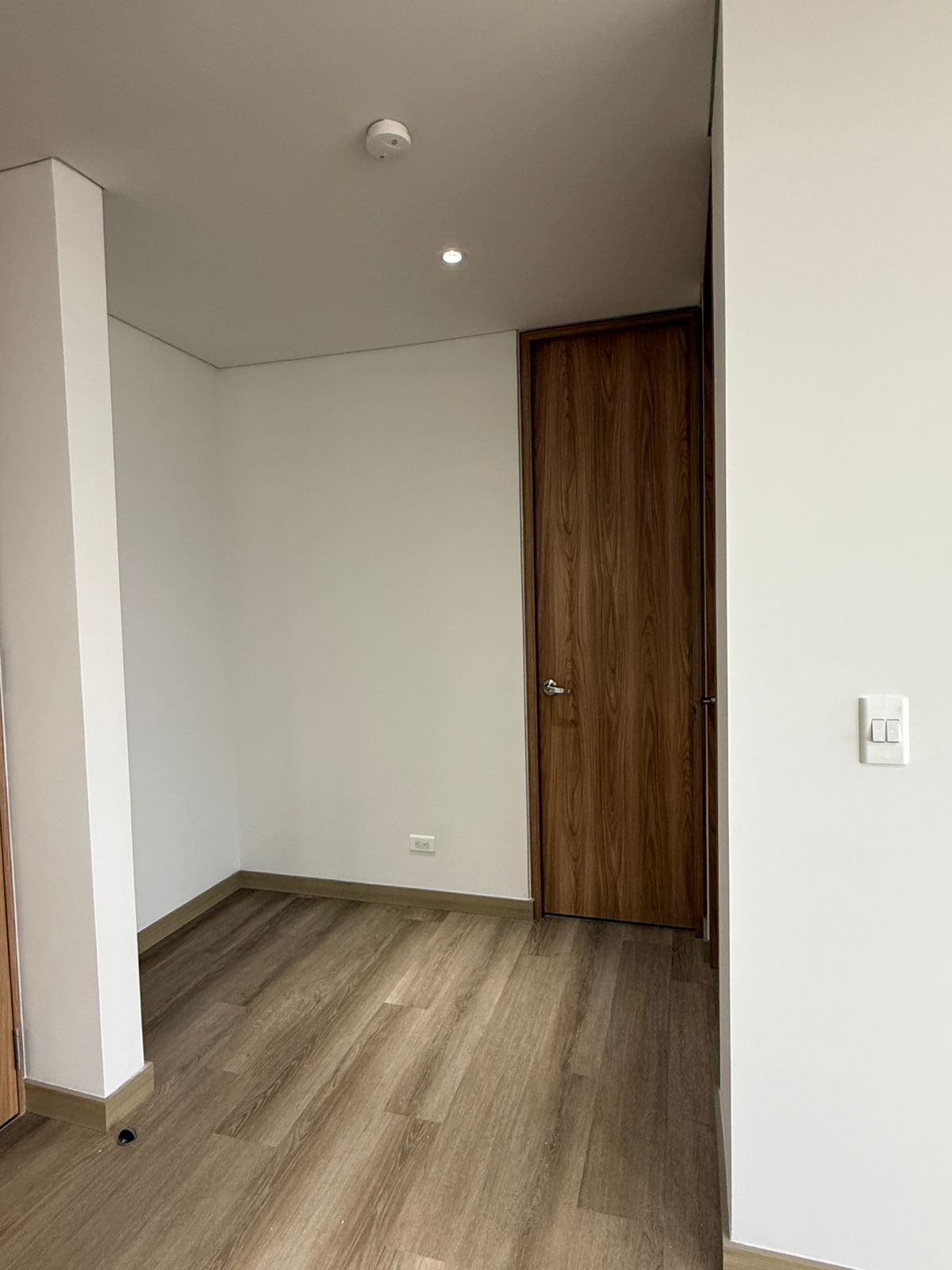 Apartamento en venta para estrenar en Los Colores Medellin