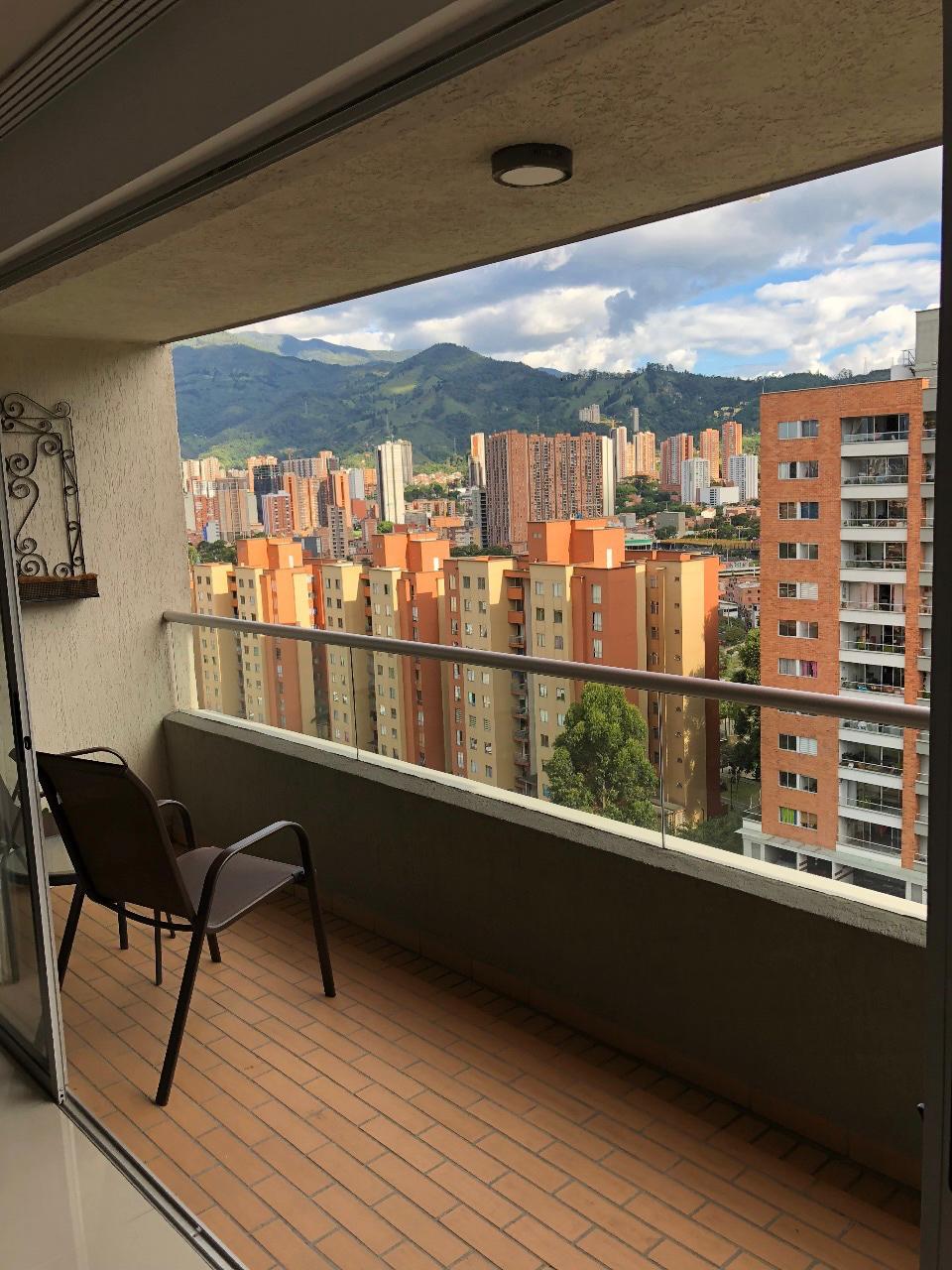Apartamento en venta en la Estrella Suramerica