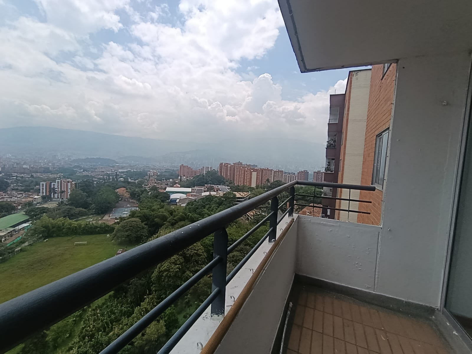 Arriendo apartamento en La Loma de Los Bernal