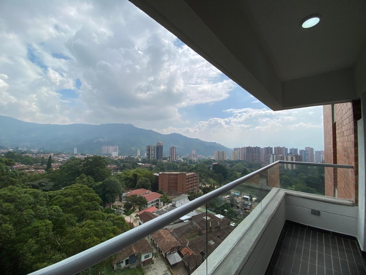 Apartamento en venta en la estrella toledo