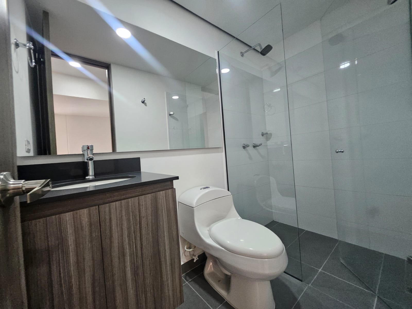 Apartamento para estrenar en arriendo en Las Palmas Medellín