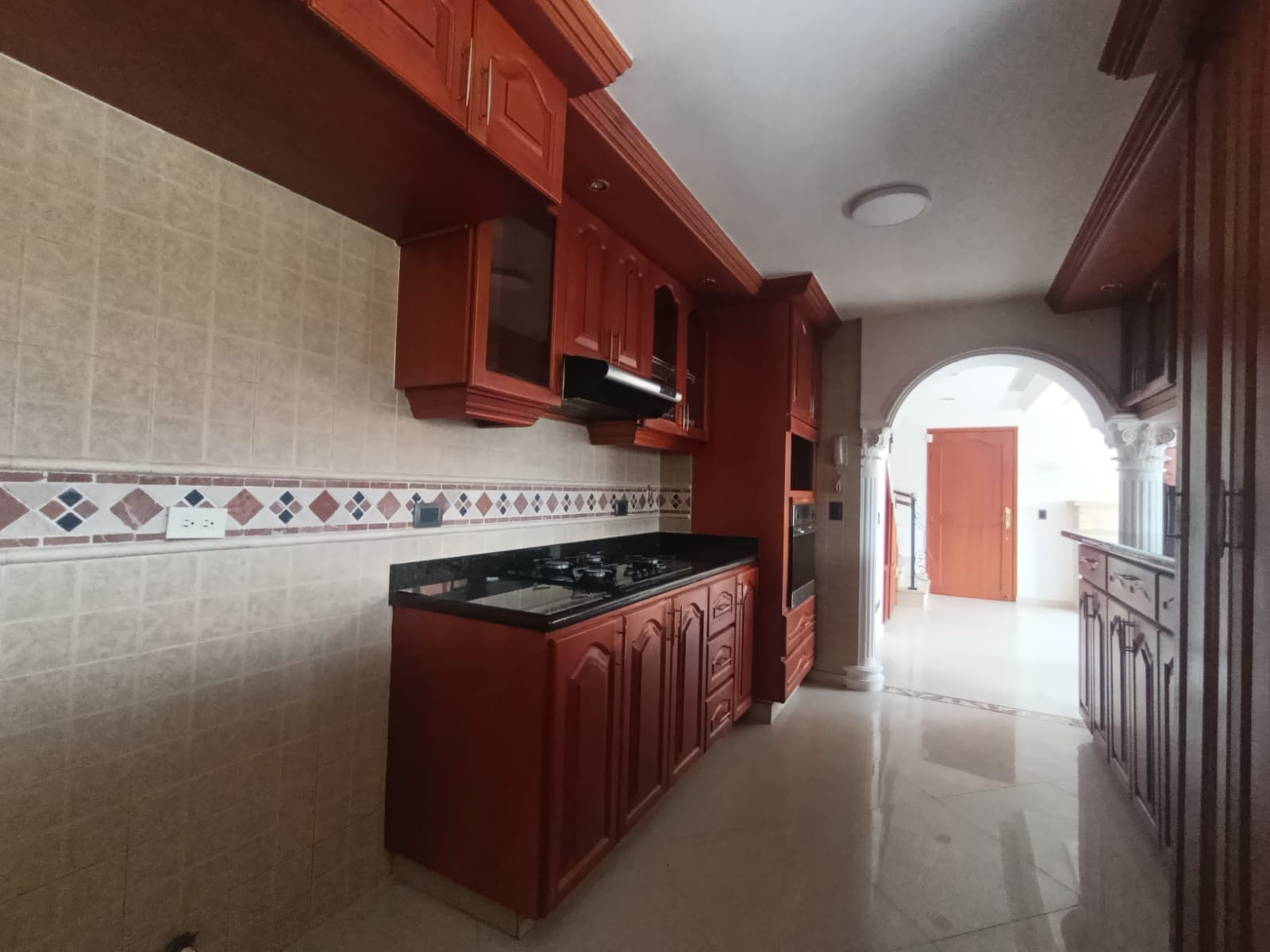Apartamento Dúplex  en Arriendo Loma de los Bernal