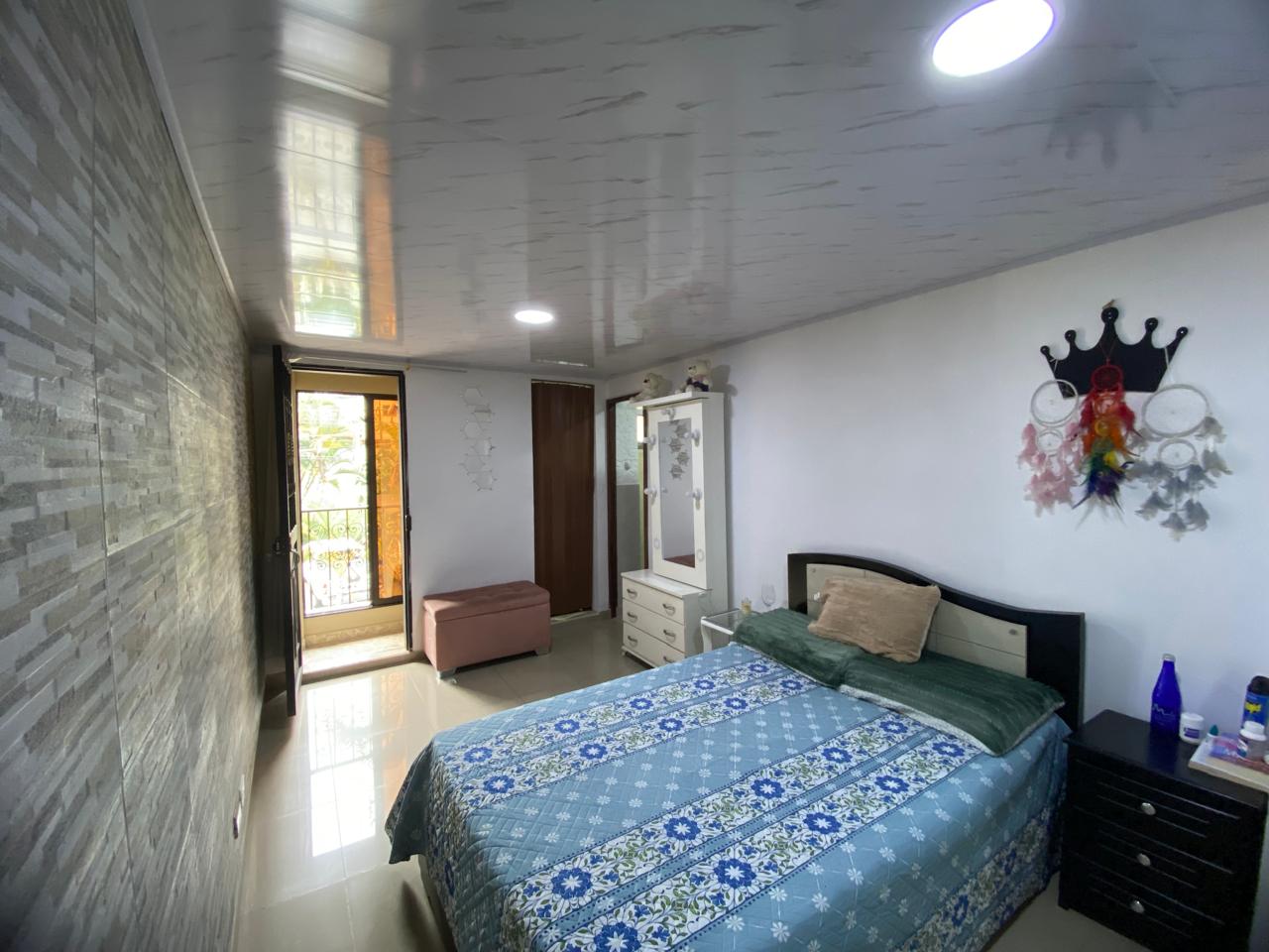 Casa de 2 niveles en venta en Envigado, El Dorado.