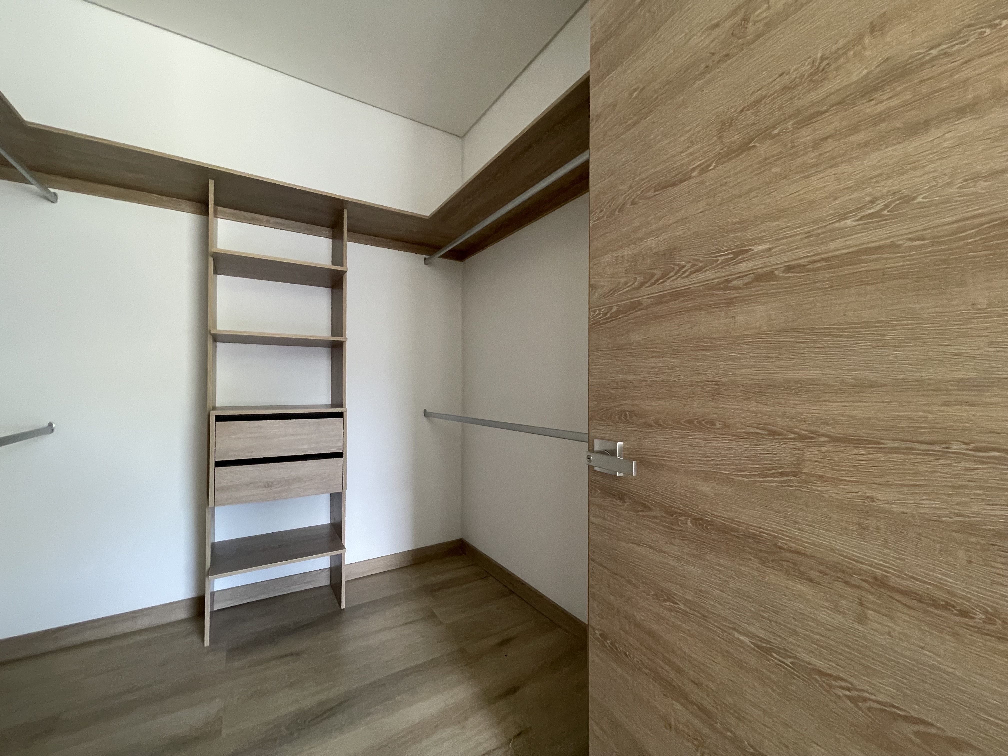 Apartamento para la venta en Envigado sector El Escober0
